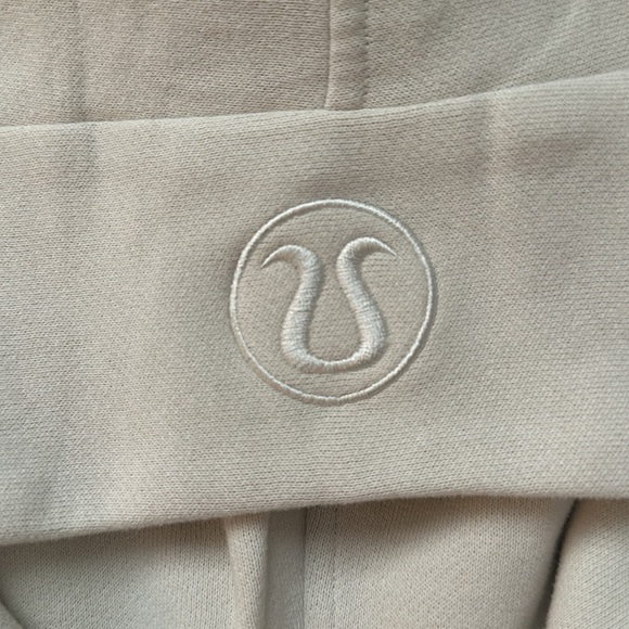 LULULEMON SCUBA - Picture 2 of 4